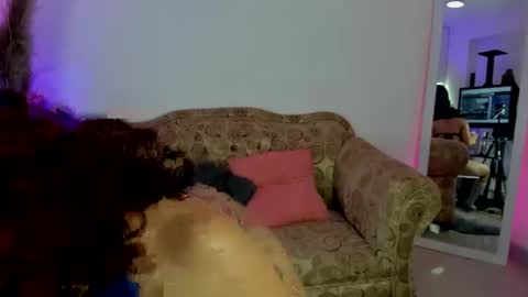 Jenn online show from February 5, 12:53 am