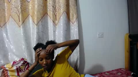Snapshot of kittyfay_ chatting on June 2, 10:01 pm Fay online show from June 2, 10:01 pm