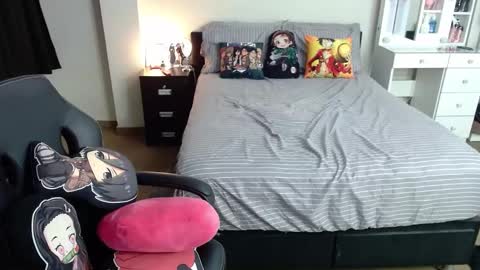 Isabel online show from January 10, 9:10 pm