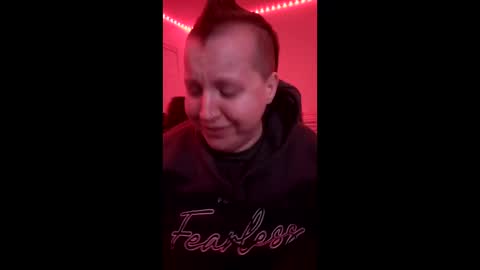 Snapshot of kittykay86 chatting on December 23, 7:06 am Bella Blue BBW online show from December 23, 7:06 am