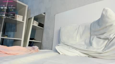 Monika online show from September 16, 3:35 pm