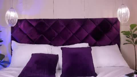 Snapshot of kittylyne_ chatting on June 27, 12:22 pm Kitty online show from June 27, 12:22 pm