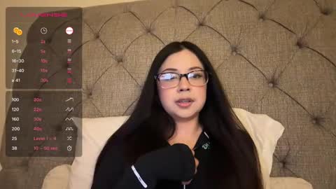 mia online show from January 26, 5:56 am