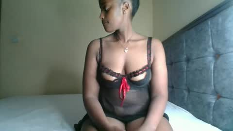 Kittypettite online show from October 1, 7:20 pm