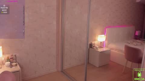 Becky online show from January 9, 6:53 pm