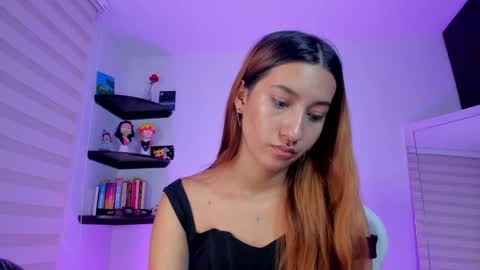 Snapshot of kittyrush_ chatting on November 12, 5:52 am kitty online show from November 12, 5:52 am