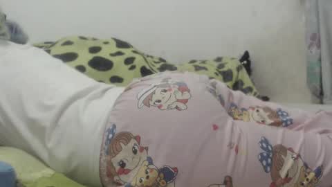 kittywhiteass online show from February 18, 8:38 am