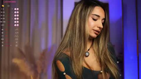 Erika online show from October 6, 7:00 pm