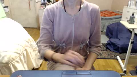 KiuminBerry online show from November 11, 11:54 am