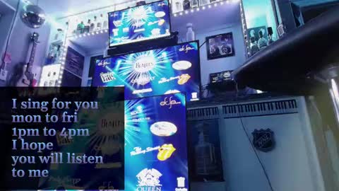 kiveuxmakeu online show from November 1, 8:11 pm