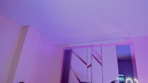 Kiwi online show from November 24, 2:06 pm