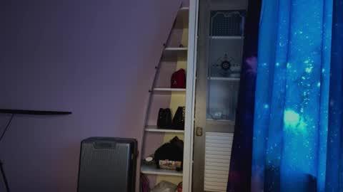 Snapshot of kiyokonajar chatting on February 5, 1:38 pm Dina Vina online show from February 5, 1:38 pm