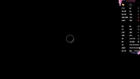 Snapshot of kizziequiroz chatting on February 14, 11:01 pm Luna online show from February 14, 11:01 pm