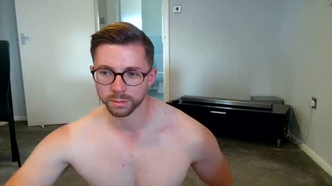 kkezzy online show from July 14, 4:02 pm