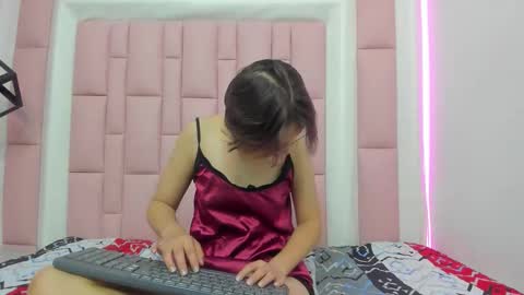 Snapshot of klaret_toy chatting on September 27, 1:05 pm Klaret online show from September 27, 1:05 pm