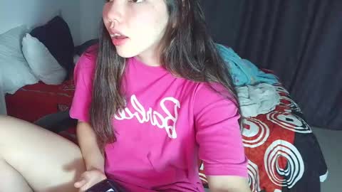 Snapshot of klartandatenea chatting on April 11, 5:23 am klartandatenea online show from April 11, 5:23 am