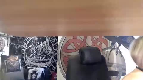 Michelle online show from September 24, 8:39 am