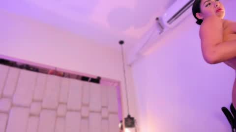   online show from April 7, 4:02 am