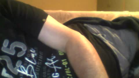 Snapshot of klingbeil501095 chatting on June 12, 9:25 pm klingbeil501095 online show from June 12, 9:25 pm