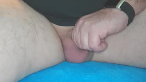 Snapshot of klinge2000 chatting on February 6, 10:29 am klinge2000 online show from February 6, 10:29 am