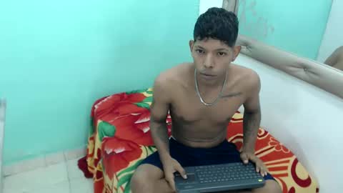 Snapshot of kloe_matias chatting on October 3, 1:41 pm kloe matias online show from October 3, 1:41 pm