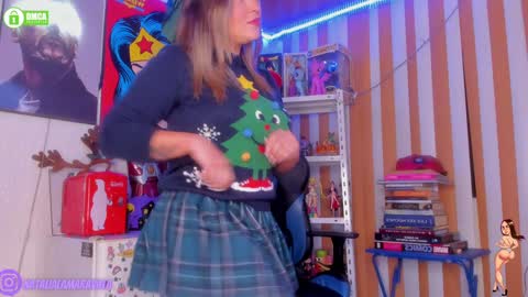 Snapshot of kloelamaravilla18 chatting on December 24, 2:32 am kloelamaravilla18 online show from December 24, 2:32 am