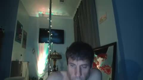 Snapshot of kmack1111 chatting on December 19, 8:10 am Kevv Heidi All Hallows Eve Show online show from December 19, 8:10 am