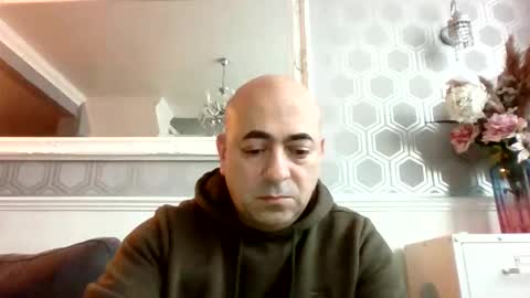 knickerwhipper online show from January 6, 9:35 am