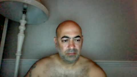 Snapshot of knickerwhipper chatting on August 8, 8:27 am knickerwhipper online show from August 8, 8:27 am