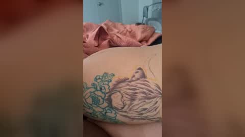 Snapshot of knight_dayy81 chatting on July 25, 4:59 pm knight_dayy81 online show from July 25, 4:59 pm