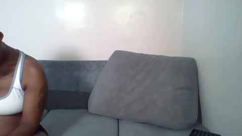 knight_nurse69 online show from October 31, 8:10 pm