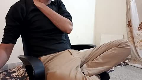 Harry online show from December 2, 7:47 am