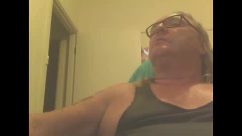 Snapshot of knobout chatting on January 27, 11:00 am knobout online show from January 27, 11:00 am