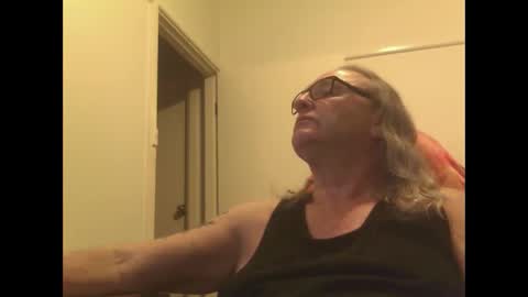 Snapshot of knobout chatting on September 18, 1:46 pm knobout online show from September 18, 1:46 pm