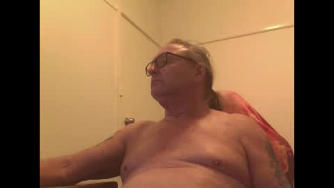 Snapshot of knobout chatting on March 21, 11:08 pm knobout online show from March 21, 11:08 pm