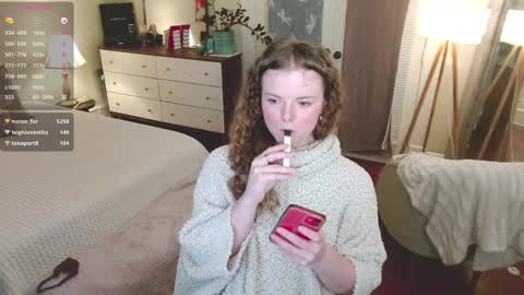 Snapshot of knowlita chatting on December 10, 12:39 am knowlita online show from December 10, 12:39 am