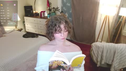 Snapshot of knowlita chatting on December 12, 12:55 pm knowlita online show from December 12, 12:55 pm