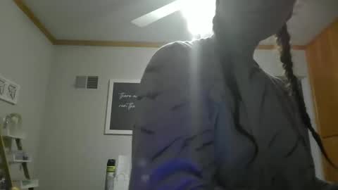 Snapshot of ko_rides chatting on October 6, 1:36 am ko_rides online show from October 6, 1:36 am