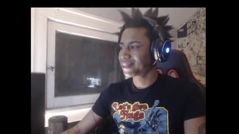 Snapshot of koanos chatting on March 2, 1:41 am koanos online show from March 2, 1:41 am