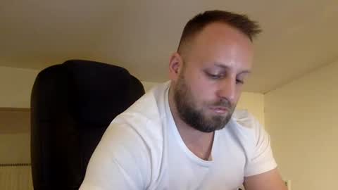 hugo online show from January 8, 5:10 am