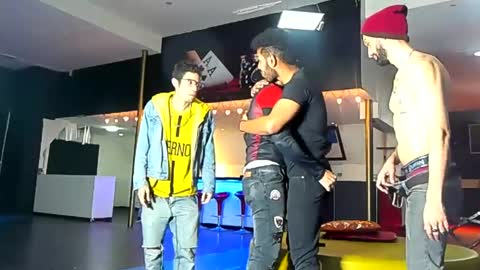 Snapshot of kobayaske chatting on December 21, 12:20 am kobayaske online show from December 21, 12:20 am