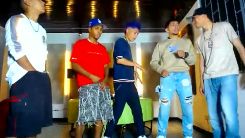 Snapshot of kobayaske chatting on February 13, 2:24 pm kobayaske online show from February 13, 2:24 pm