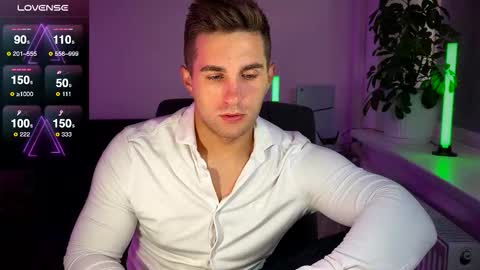 Sweet boy online show from September 22, 5:53 am