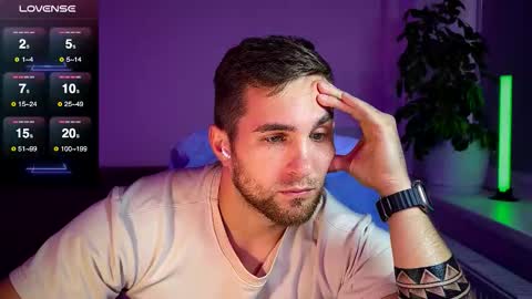 Sweet boy online show from October 21, 1:23 pm