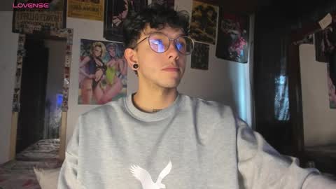 Koddy Independent model online show from March 22, 6:11 pm