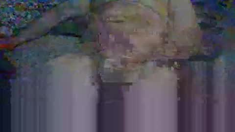 Snapshot of koelie1982 chatting on May 3, 2:50 am koelie1982 online show from May 3, 2:50 am