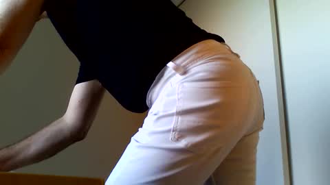 Snapshot of koensp8nk chatting on April 7, 3:01 pm koensp8nk online show from April 7, 3:01 pm