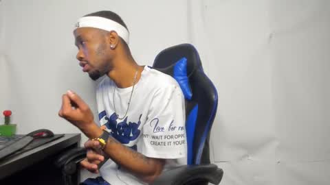 kofi online show from January 9, 2:25 am