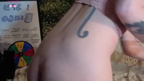 kohlbird online show from September 23, 5:21 am