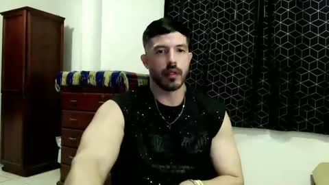 Snapshot of kolombianox chatting on June 27, 8:41 am kolombianox online show from June 27, 8:41 am